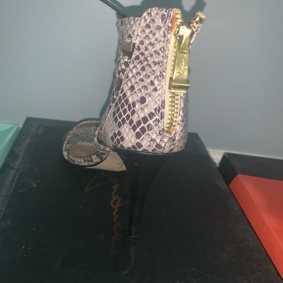 🔹Multi color heels - Picture 3 of 5